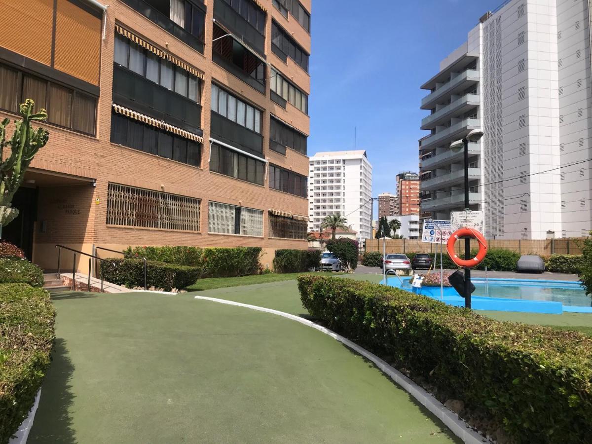 Albaida Park Apartment Бенидорм Екстериор снимка